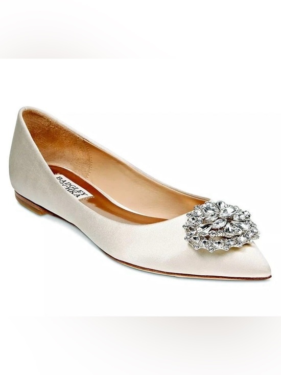 Shoes - Badgley Mischka Women's Davis Embellished Ivory Satin Flats Size 7,5 (MSRP $195)